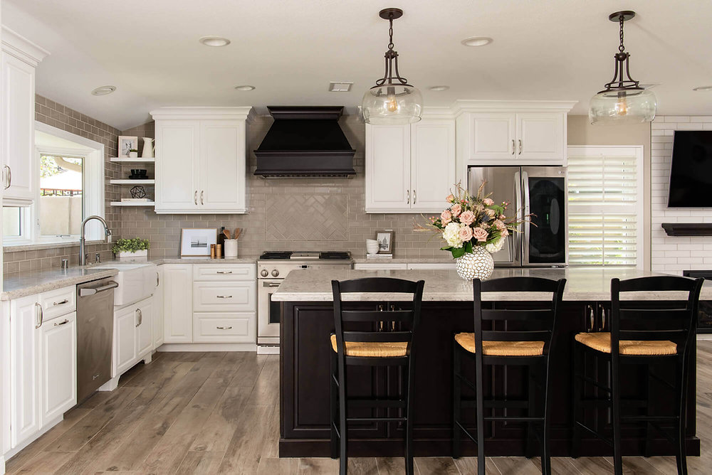 Why Backsplash Installation Is Essential for Your Kitchen Remodel