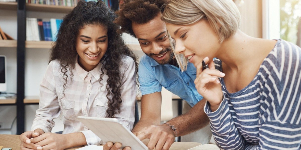 Get Expert Help in the UK for Dissertation Writing Success