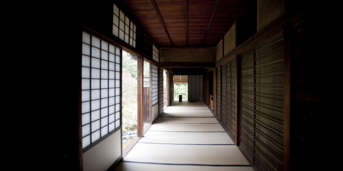 Online Games & Entertainment