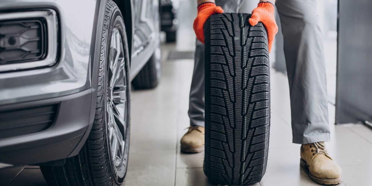 Quick Tyre Assistance for UK Drivers Facing Road Emergencies