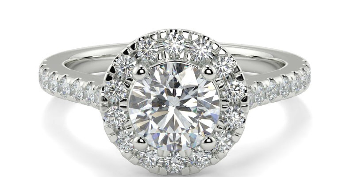Why Round Engagement Rings Halo Designs Remain a Modern Classic?