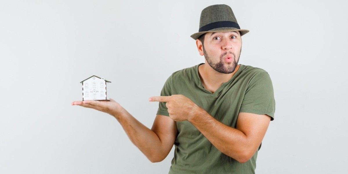 What Does Under Contract Mean in Real Estate? The 2026 Explanation Everyone Needs