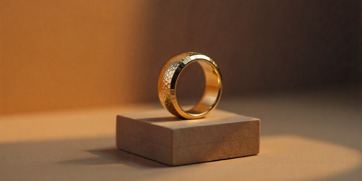 Explore the Most Popular Men’s Wedding Band Styles Right Now