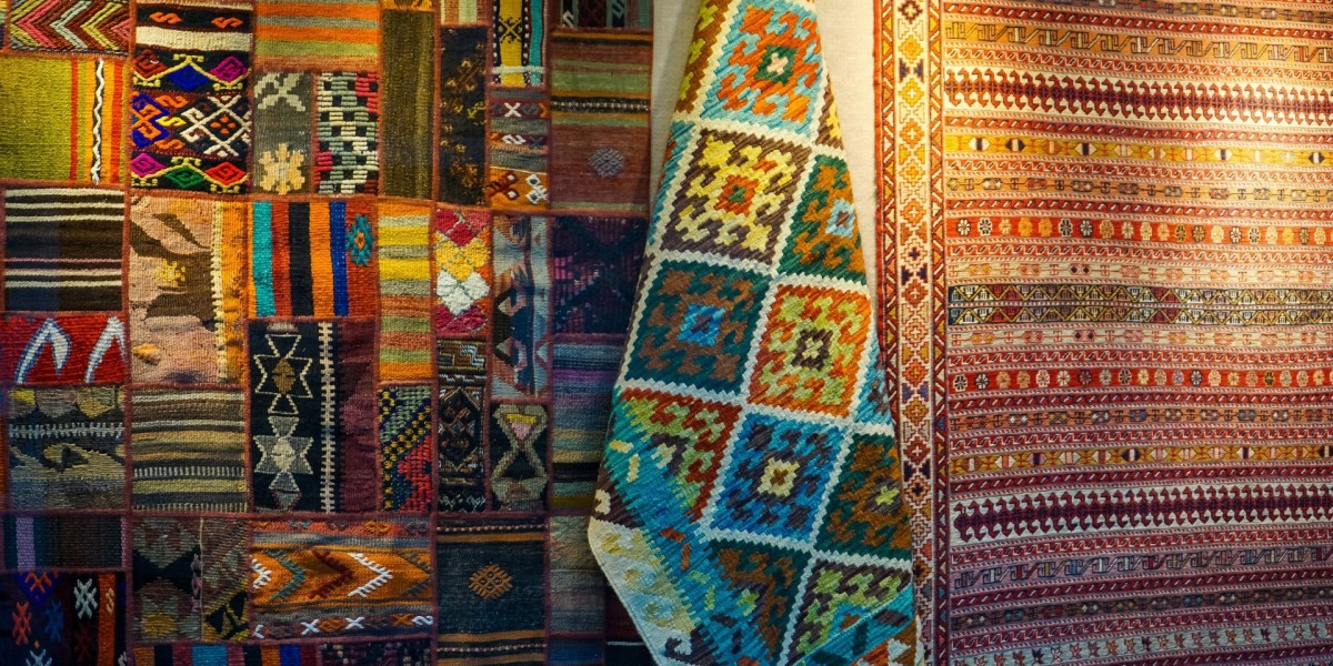 Customized Carpet Rugs – Elevate Your Space with Creative Flooring