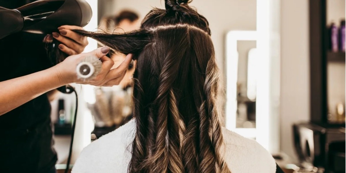 Salon-Quality Hair Care at Home | Certified Therapists | Divine Beauty PK