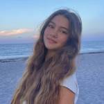 Sarah Wilson Profile Picture