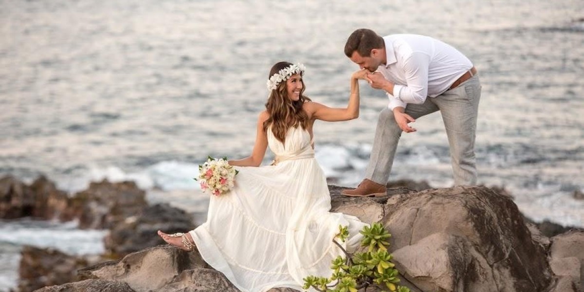 Tropical Groom Attire Ideas for Stylish Comfortable Beach Wedding Look