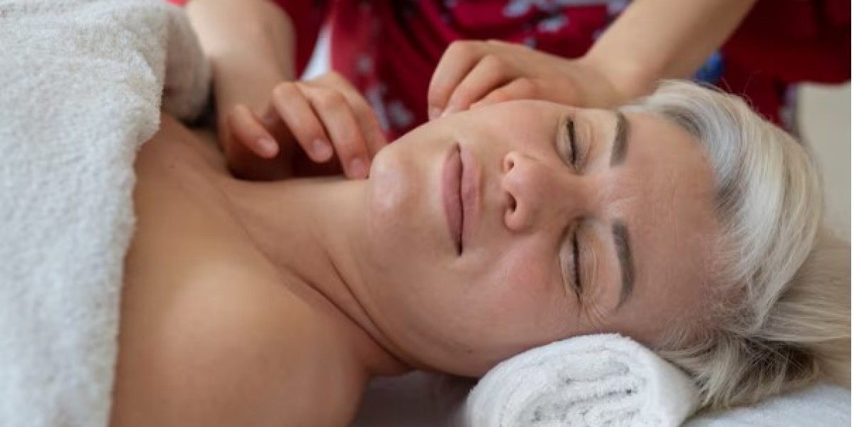 Elderly Massage Therapy San Diego: Enhancing Health and Well-Being for Seniors