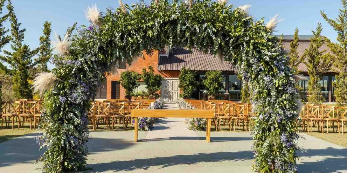 Trending Locations Chosen by the Best Destination Wedding Planners