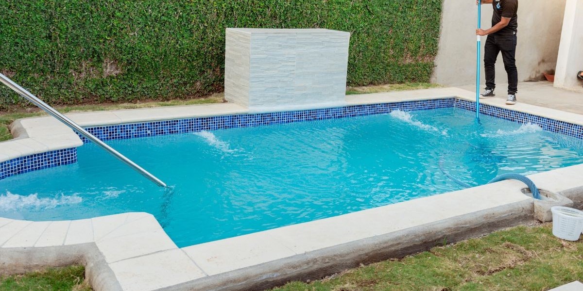 Professional Fiberglass Pools Built For Comfort Value And Outdoor Enjoyment