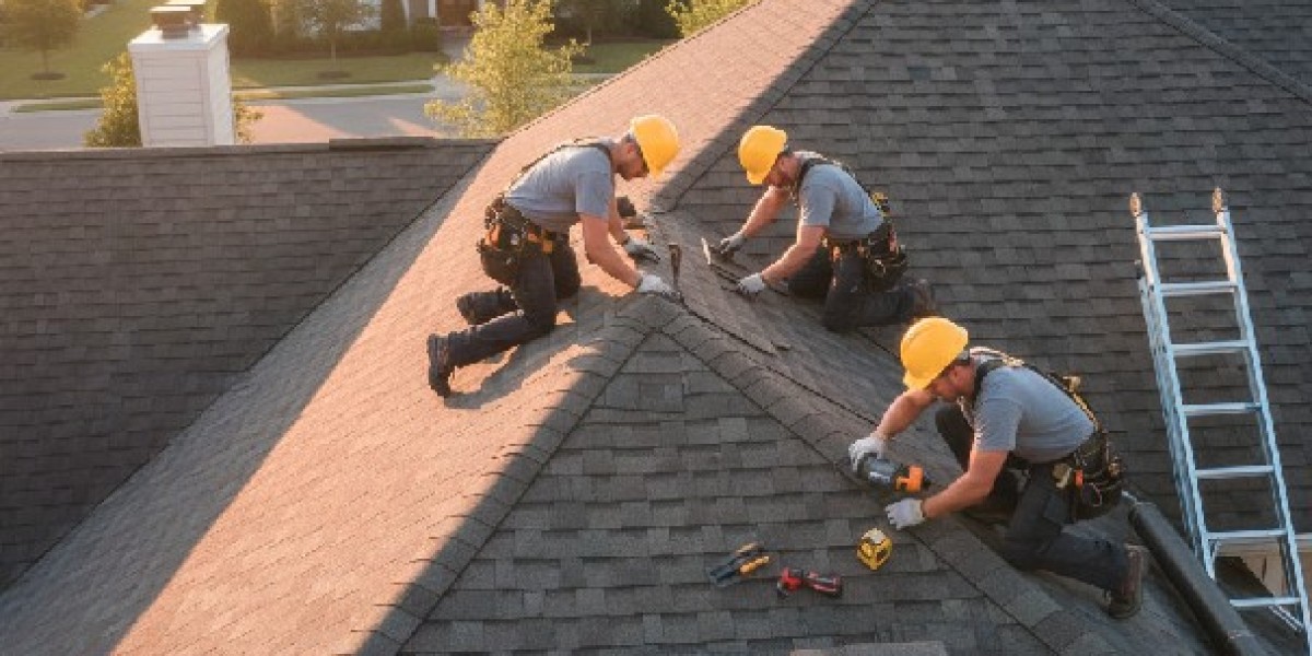 Homeowner Guide to Hiring a Reliable Roofer in Iowa City and Roof Care